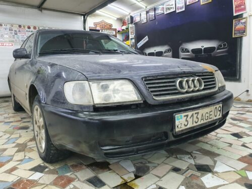 Передний бампер Audi C4 (A6 C4) 1990-1997